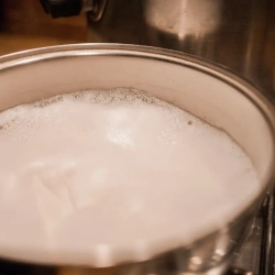 Lait cru, thermisé ou pasteurisé : différences